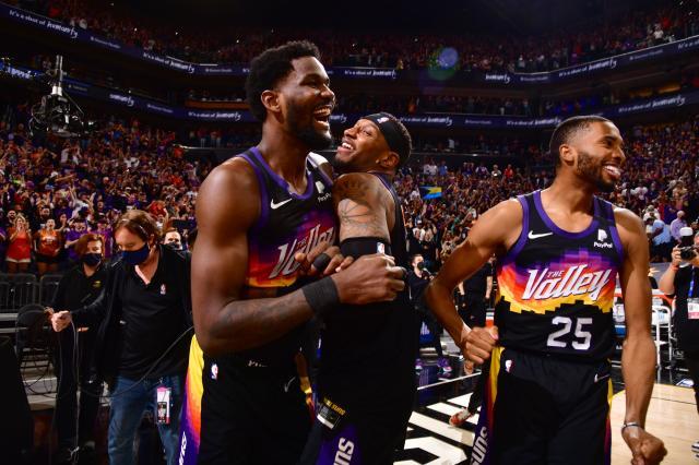 开云-太阳手握2比0还将迎回保罗?西决胜利天平已经倾斜