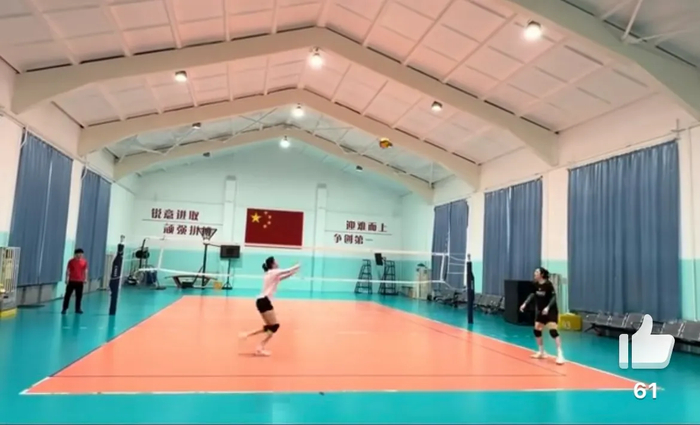 开云app-重磅利好！李盈莹全面恢复有球训练，中国女排终迎强心剂|孟豆|节奏|康复|队员|主攻_新浪体育_新浪新闻